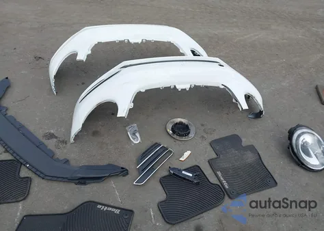 2018 Volkswagen Beetle 2.0T Coast/2.0T S/2.0T Se из США, поврежденный, VIN 3VW5DAAT2JM502786